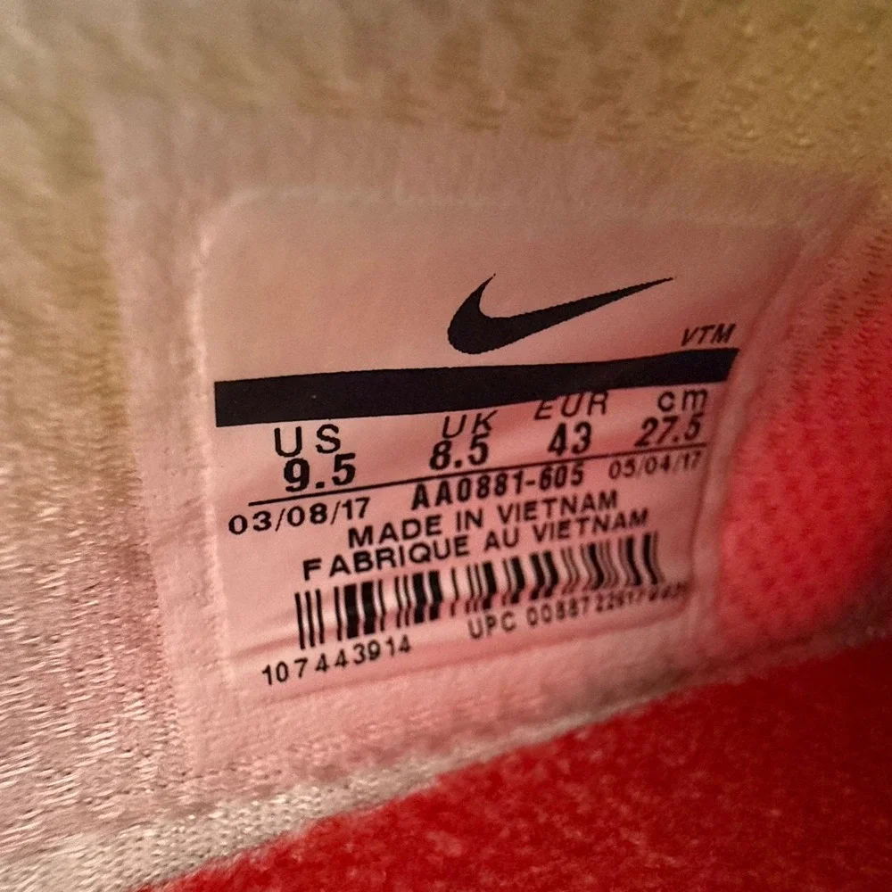 Nike Mens Size 9.5 Ohio State Buckeyes Free Trainer V7 Training Shoes AA0881-605